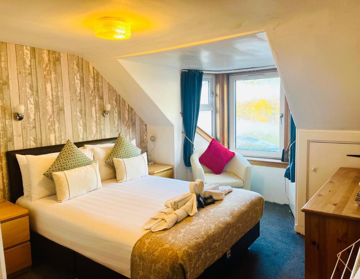 Rowantreebank Bed And Breakfast Arrochar Εξωτερικό φωτογραφία