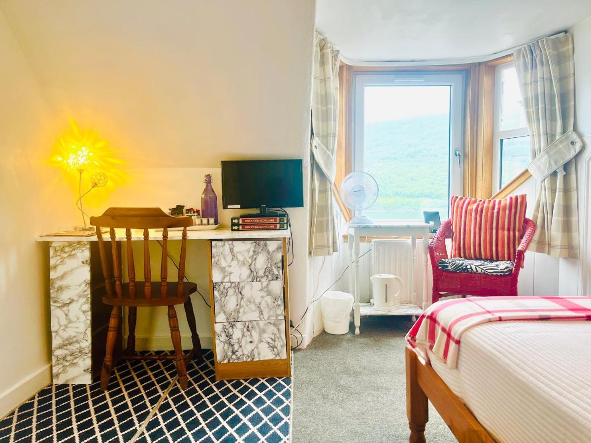 Rowantreebank Bed And Breakfast Arrochar Εξωτερικό φωτογραφία