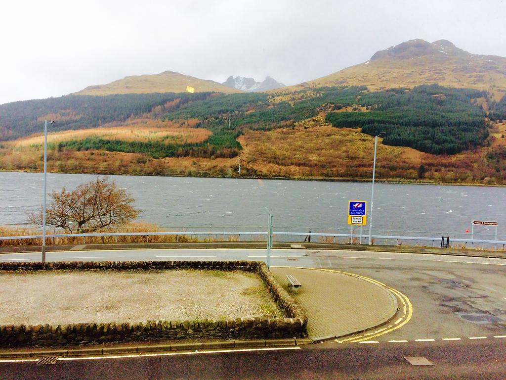 Rowantreebank Bed And Breakfast Arrochar Εξωτερικό φωτογραφία