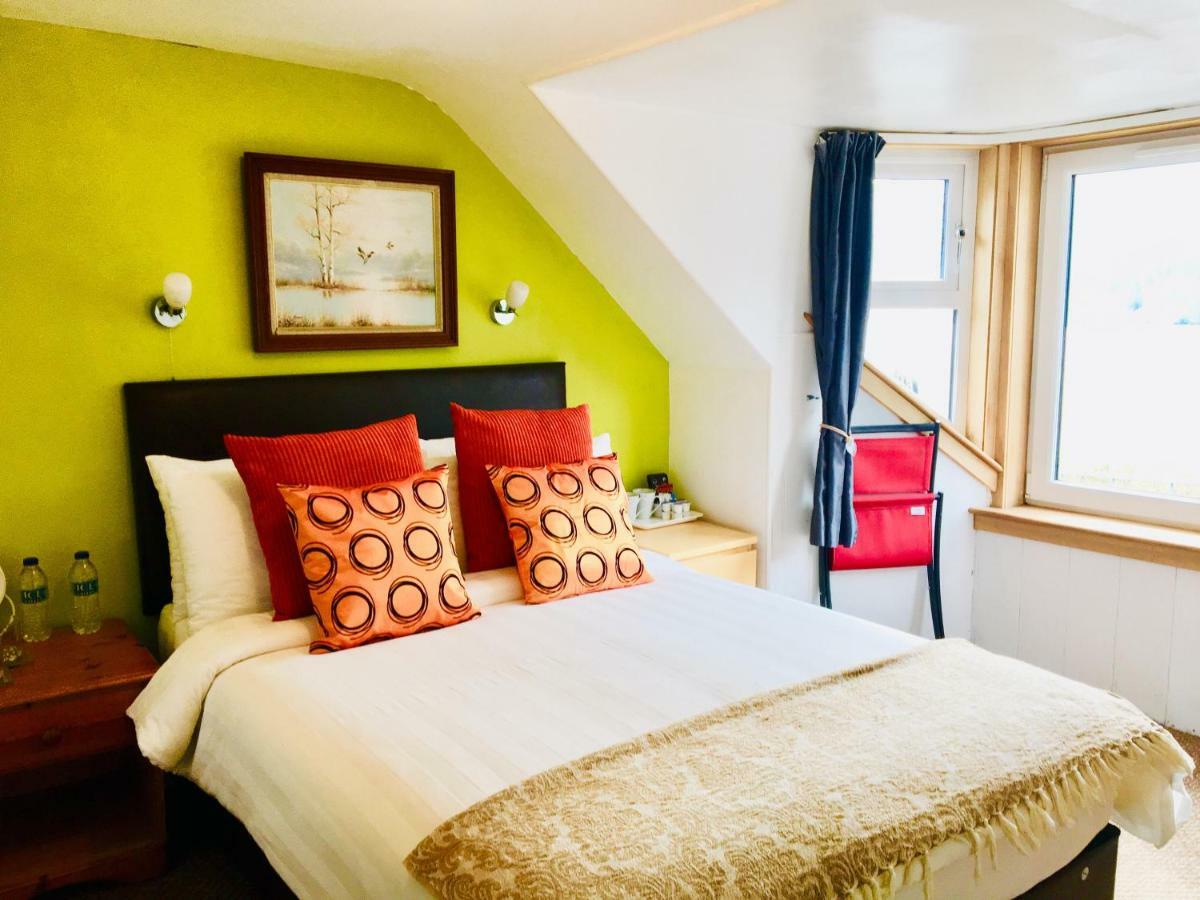 Rowantreebank Bed And Breakfast Arrochar Εξωτερικό φωτογραφία